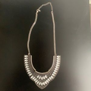 Silver chunky necklace